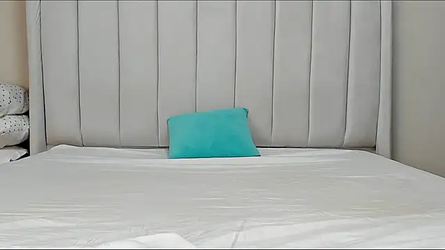 Snapshot of _heavenlysent chatting on July 16, 2026, 5:02 am heavenlysent online show from July 16, 2026, 5:02 am