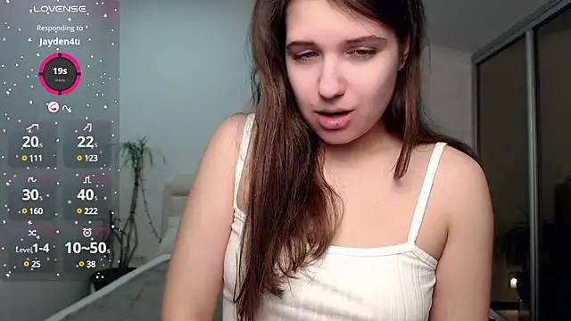 Snapshot of SayMeow_ chatting on December 10, 2024, 6:22 am SayMeow online show from December 10, 2024, 6:22 am