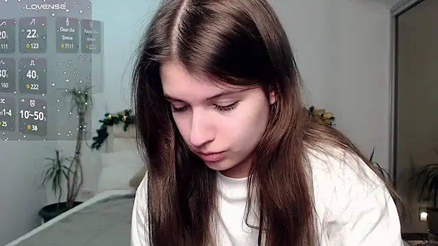 Snapshot of SayMeow_ chatting on December 17, 2024, 4:23 am SayMeow online show from December 17, 2024, 4:23 am