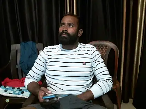 Snapshot of indian2 chatting on February 6, 2025, 11:10 am indian2 online show from February 6, 2025, 11:10 am