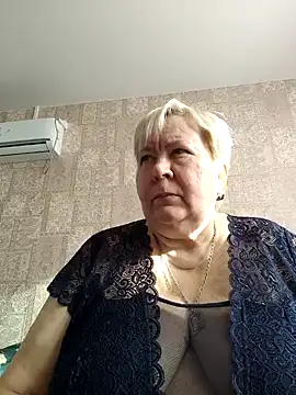 EffectFiona online show from February 14, 2025, 10:49 am