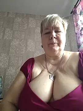 EffectFiona online show from February 9, 2026, 4:05 am