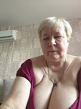 EffectFiona online show from March 27, 2026, 12:05 pm