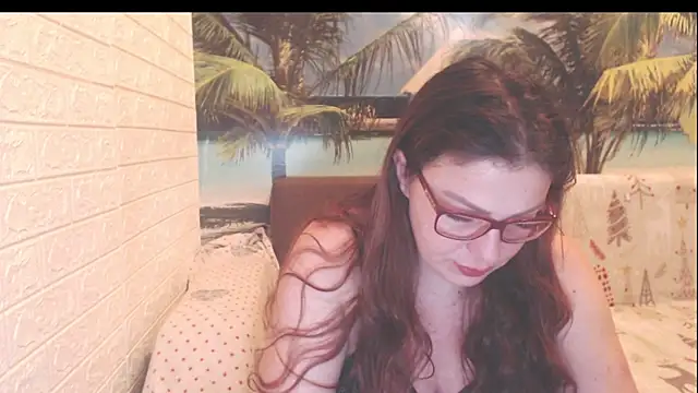 Queen  Natasha online show from October 29, 2025, 10:00 pm