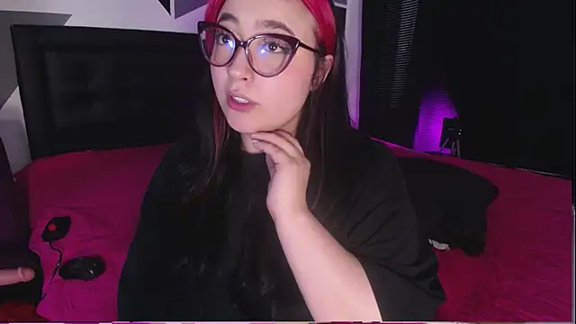 Miss Loise online show from February 13, 2025, 7:21 pm