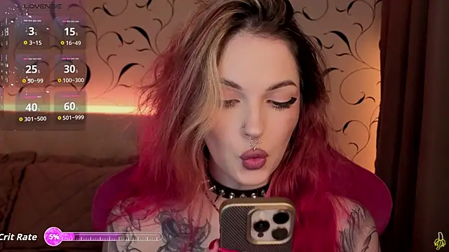 Snapshot of BratzieDarsie chatting on December 3, 2025, 10:57 am BratzieDarsie online show from December 3, 2025, 10:57 am