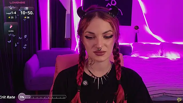 BratzieDarsie online show from April 3, 2026, 3:43 pm