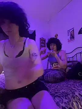 Bunny y online show from December 18, 2025, 7:14 am