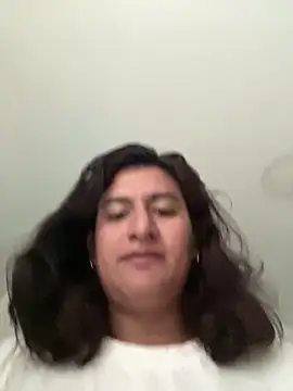 Snapshot of ari_artis chatting on January 24, 2025, 6:14 pm ari artis online show from January 24, 2025, 6:14 pm