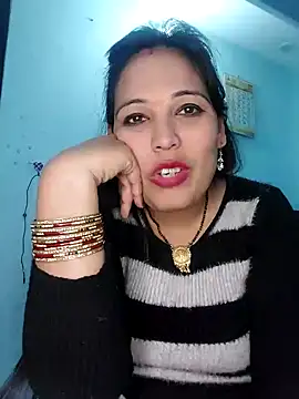 Poojabhabi101 online show from January 7, 2025, 5:09 pm