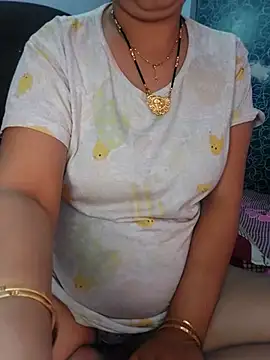 Poojabhabi101 online show from February 14, 2025, 6:02 am