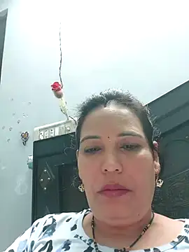 Poojabhabi101 online show from October 14, 2025, 6:58 am