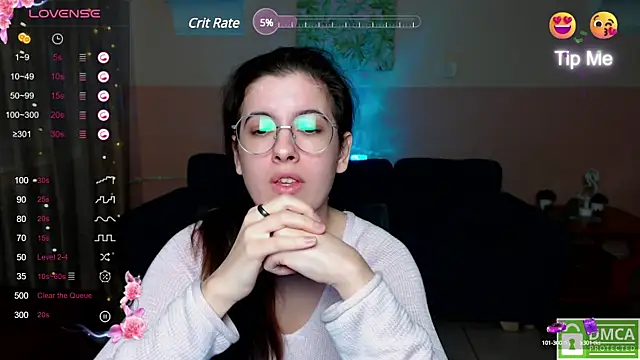 Aminabeatris online show from February 23, 2025, 9:33 am