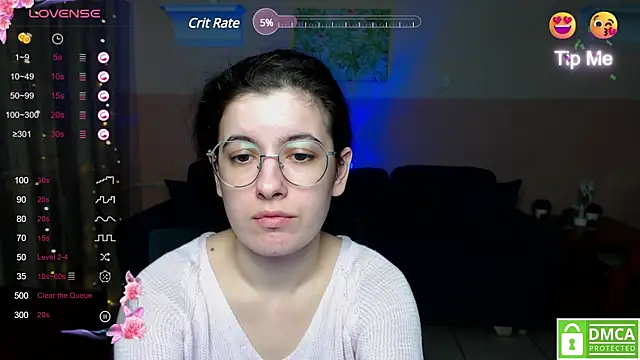 Aminabeatris online show from March 20, 2025, 9:37 am