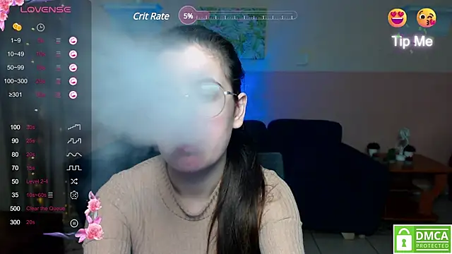 Aminabeatris online show from March 22, 2025, 9:24 am