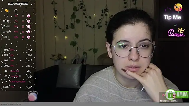 Aminabeatris online show from February 26, 2026, 6:23 am