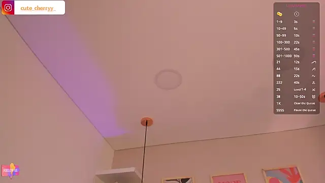 cute  cherry  online show from February 4, 2026, 9:20 pm