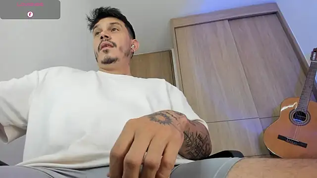 alejandro stark online show from April 13, 2026, 9:09 pm