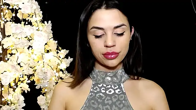 Mika Gold online show from February 13, 2025, 5:54 pm