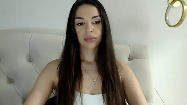 Snapshot of Mika_Gold chatting on February 13, 2026, 1:18 pm Mika Gold online show from February 13, 2026, 1:18 pm