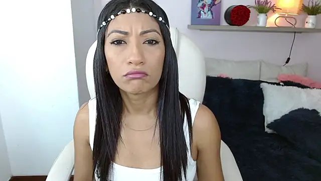 Snapshot of sofia_perez___ chatting on March 6, 2025, 7:43 pm sofia perez online show from March 6, 2025, 7:43 pm