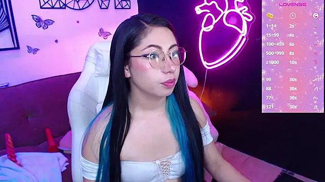 demyanderson  online show from December 7, 2024, 7:10 pm