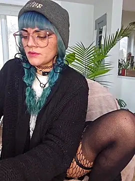 Snapshot of anyalikestosuck chatting on November 27, 2025, 7:05 pm anyalikestosuck online show from November 27, 2025, 7:05 pm