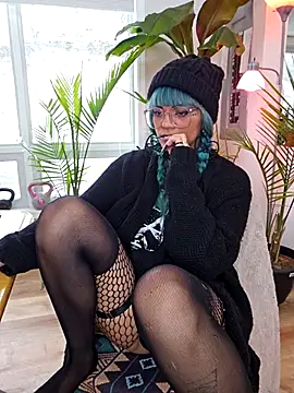 Snapshot of anyalikestosuck chatting on December 3, 2025, 8:18 pm anyalikestosuck online show from December 3, 2025, 8:18 pm