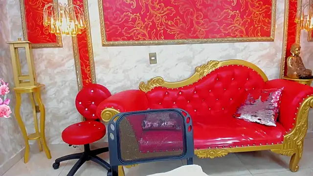 Snapshot of Myhottie_Milf chatting on December 30, 2024, 7:21 pm Myhottie Milf online show from December 30, 2024, 7:21 pm