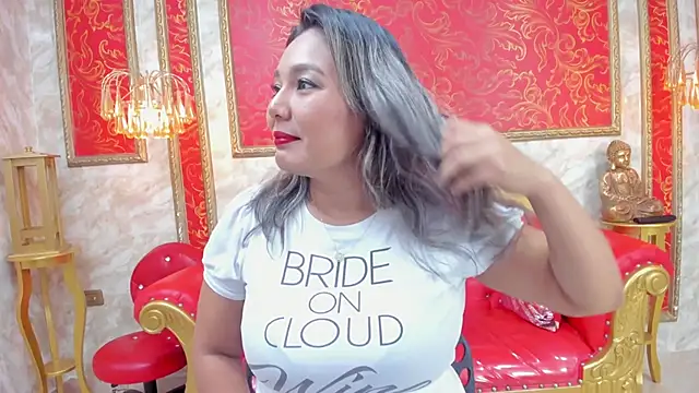 Snapshot of Myhottie_Milf chatting on January 27, 2025, 2:46 pm Myhottie Milf online show from January 27, 2025, 2:46 pm