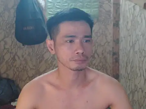 x0x-Philip-x0x online show from October 29, 2025, 8:05 am