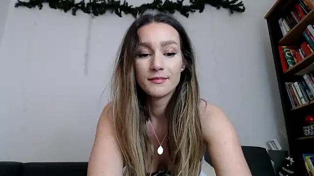 ChocoBelle online show from February 2, 2025, 9:13 pm