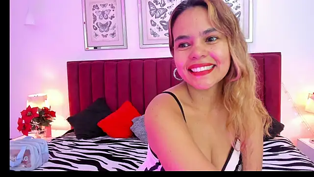 Snapshot of MarieKoster chatting on February 17, 2025, 8:15 pm MarieKoster online show from February 17, 2025, 8:15 pm