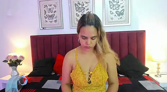 Snapshot of MarieKoster chatting on March 8, 2025, 8:14 pm MarieKoster online show from March 8, 2025, 8:14 pm