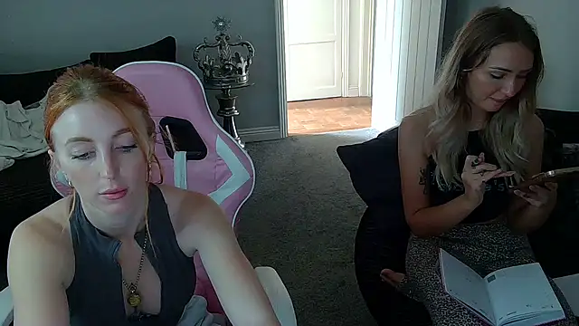 Red firesquirt online show from October 22, 2025, 12:38 pm