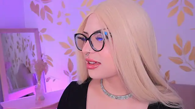 Misselektra   online show from November 25, 2025, 4:56 am