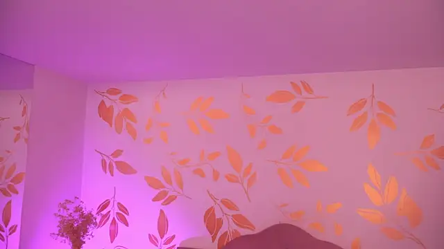 Misselektra   online show from March 9, 2026, 5:44 am