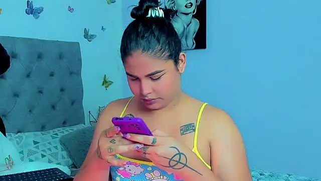 Snapshot of mabellfox chatting on January 30, 2025, 7:37 pm mabellfox online show from January 30, 2025, 7:37 pm