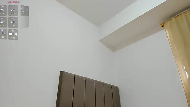 Snapshot of soyamandaa_ chatting on January 8, 2026, 10:23 pm soyamandaa online show from January 8, 2026, 10:23 pm