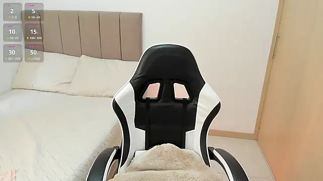 Snapshot of soyamandaa_ chatting on February 1, 2026, 4:38 pm soyamandaa online show from February 1, 2026, 4:38 pm