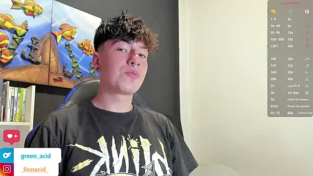 Green acid01 online show from April 8, 2026, 4:07 pm