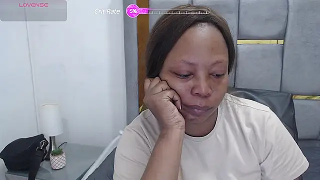 Snapshot of Cholatin chatting on January 13, 2025, 2:11 pm Cholatin online show from January 13, 2025, 2:11 pm