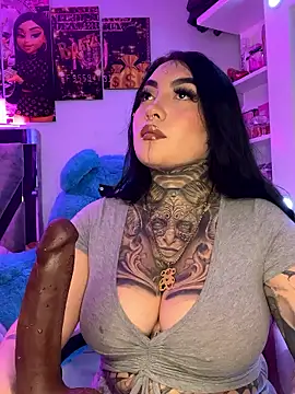 Snapshot of CloeeBeckam chatting on January 16, 2026, 7:45 am CloeeBeckam online show from January 16, 2026, 7:45 am