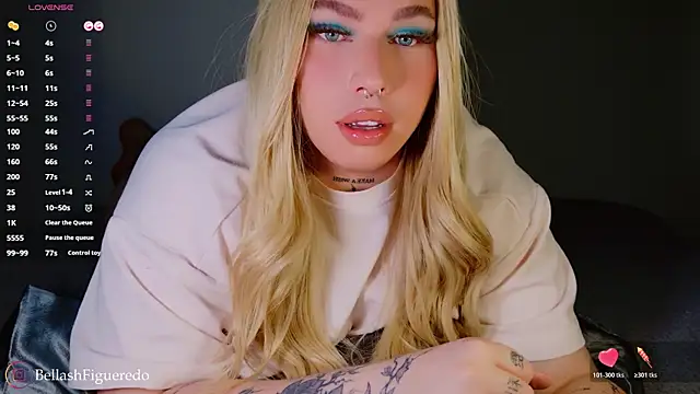 IsabellaFigueredo   online show from December 16, 2025, 2:49 am