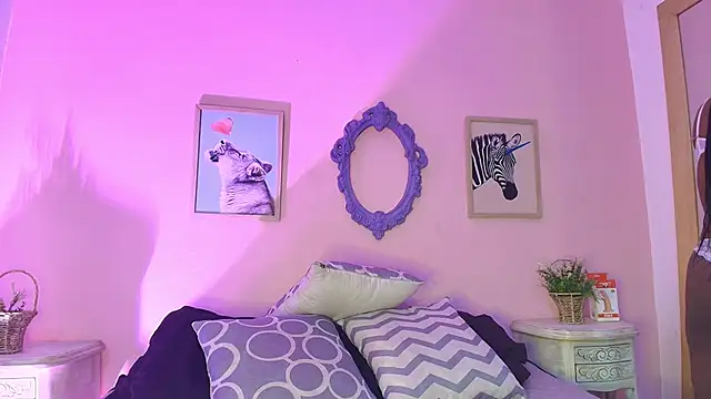 Ebony D0ll online show from November 8, 2025, 7:56 pm