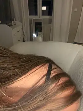 AK47   online show from April 29, 2026, 10:52 am