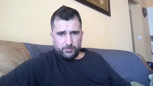 Snapshot of alex877x chatting on March 13, 2026, 10:33 am alex877x online show from March 13, 2026, 10:33 am