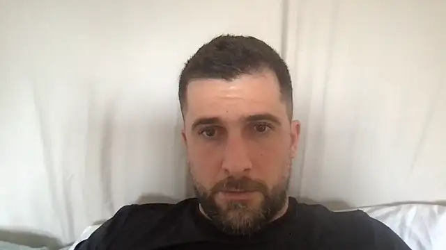 Snapshot of alex877x chatting on April 2, 2026, 2:47 pm alex877x online show from April 2, 2026, 2:47 pm