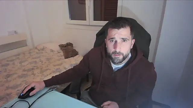 Snapshot of alex877x chatting on April 11, 2026, 6:01 pm alex877x online show from April 11, 2026, 6:01 pm