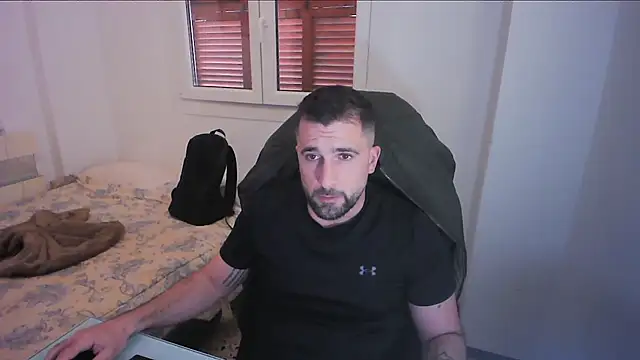 Snapshot of alex877x chatting on April 16, 2026, 11:55 am alex877x online show from April 16, 2026, 11:55 am